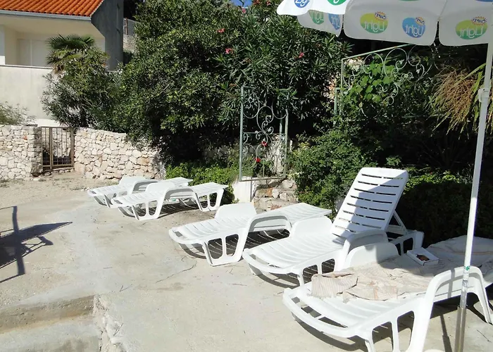 In - Sibenik Riviera 36596 * פרימוסטן