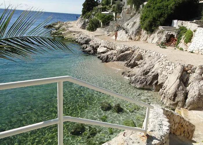 In - Sibenik Riviera 36596 דירה פרימוסטן